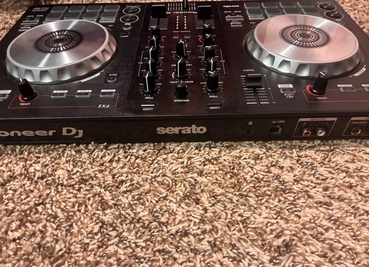 Pioneer DDJ-SB3 Digital DJ Controller 841300101260| eBay