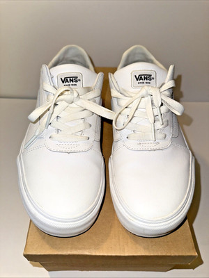 Vans Triple White Seldan Sneaker US Women s Size 9
