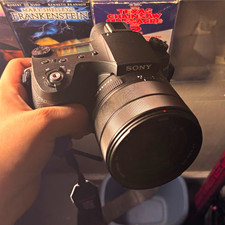 Sony Cyber Shot RX10 III 3 Camera w/ Battery and Strap - Wi-Fi - No Lens Cap