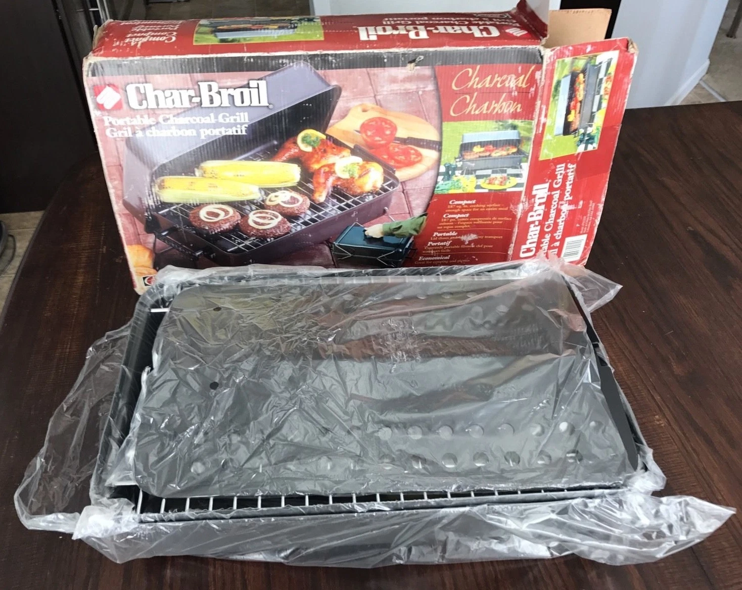 Char-Broil Portable Charcoal Grill # 4751210 Great For Camping Tailgating NOS
