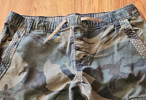Wrangler Green Camo Cargo Pants Hunting/Military/Casual Boys 16 Husky - Picture 2 of 6