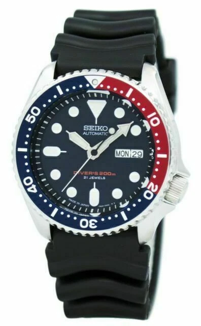 Seiko Rubber Strap Wristwatches