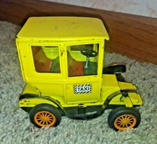 Vintage Cadillac 1933 Tin Model Car Toy by Sign of B Quality Japan