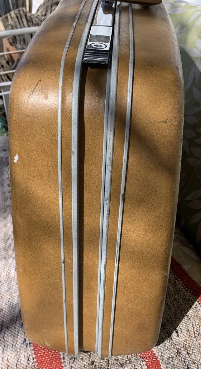 Vintage Samsonite Silhouette Suitcase Luggage Beige Hard Shell 21X17X7 No Key