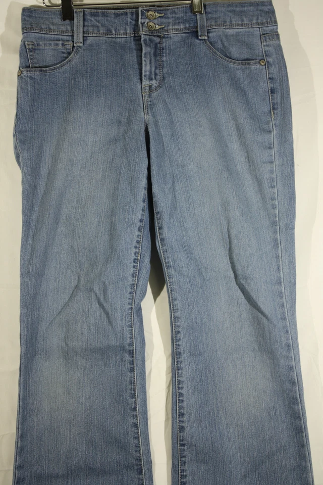 Jeans Style & Co Azul Denim Corte Bota Lavado Medio Mujer Talla 8P Foto 2 de 4