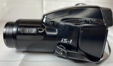 OLYMPUS iS-1 QUARTZDATE 35mm CAMERA w/35-135mm ZOOM LENS, TESTED READ