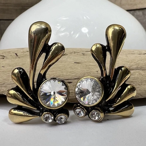 Vintage Clip On Earrings Gold Tone Rhinestone Heavy Quality Costume Jewelry 💛