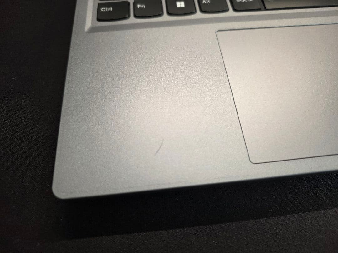 Lenovo LOQ 15IRX9 i7-13650HX RTX 4060 Lunar 7