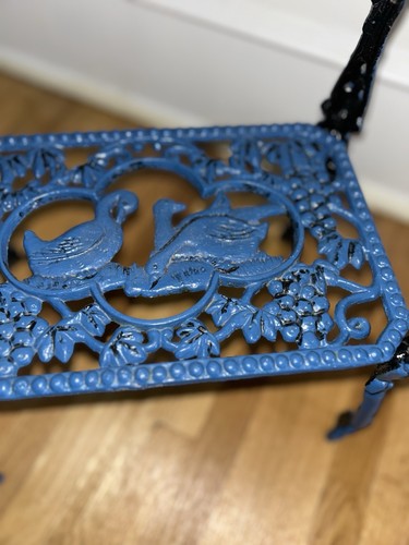 Antique Victorian ERA Cast Iron 3 Tier Plant Stand Table Blue - Picture 7 of 12