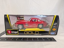 1:18 Bburago Gold Collezione 1954 Mercedes-Benz 300 SL Gullwing Red Unused Box