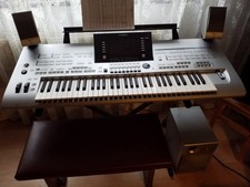 Yamaha Tyros4 Keyboard