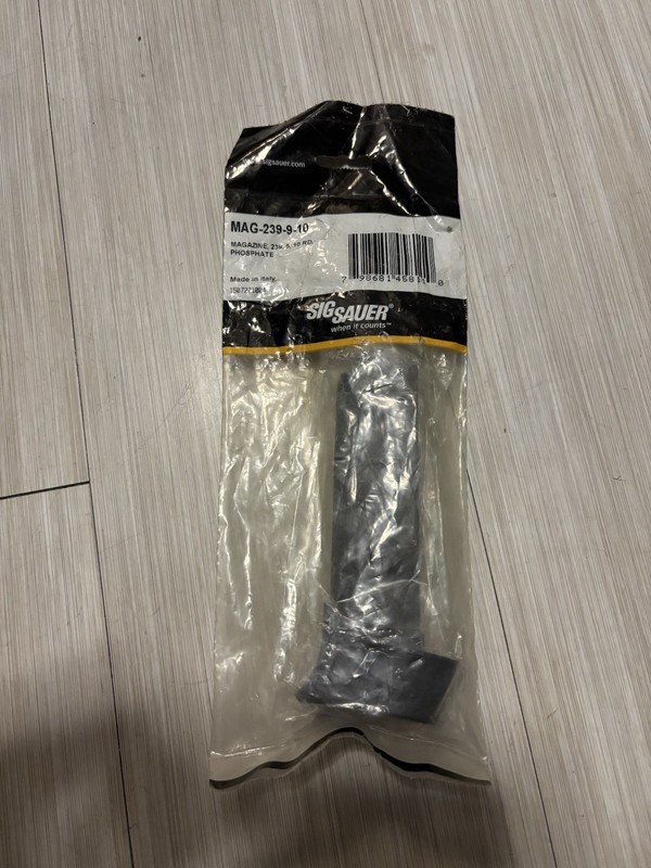 NEW Sig Sauer P239 Factory 10rd 9mm Magazine MAG-239-9-10 Phosphate Italy