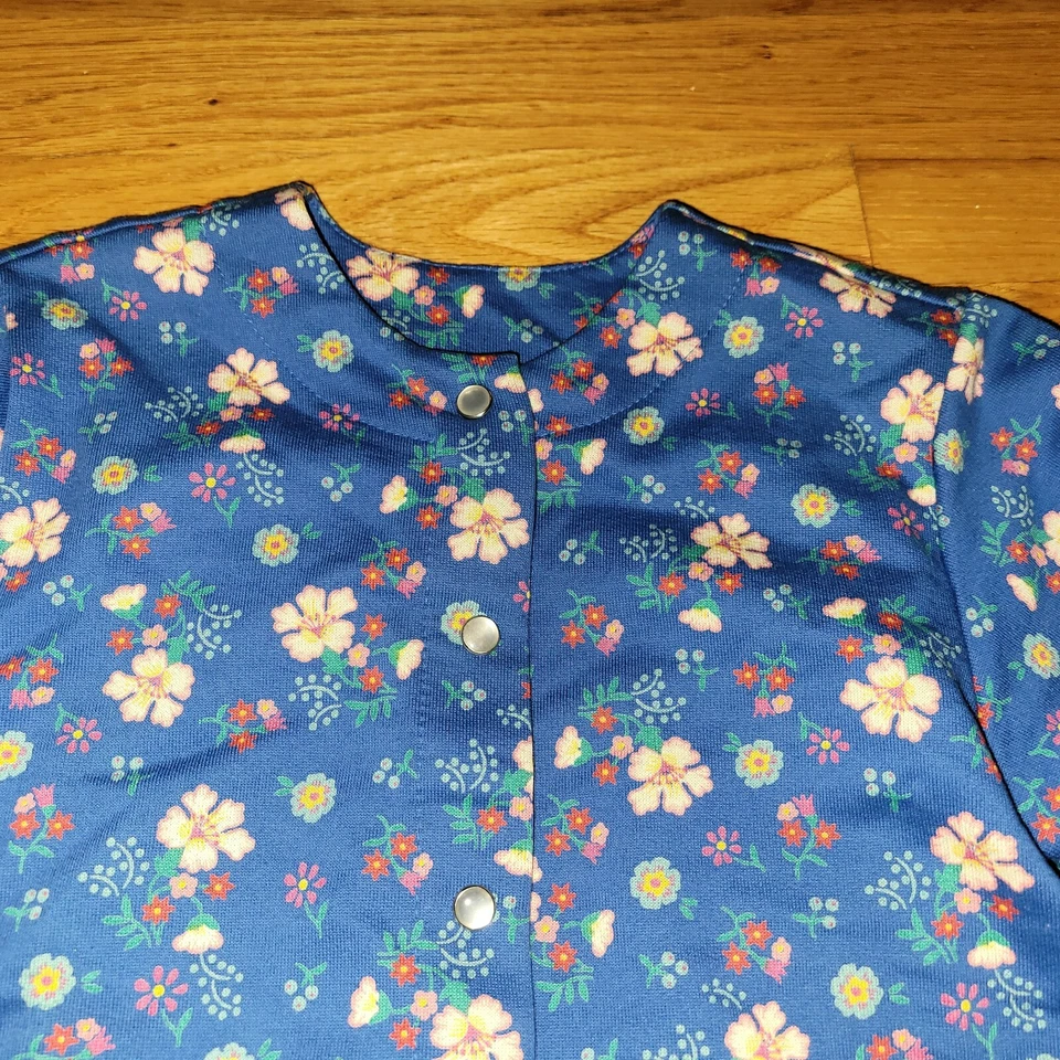 Sudadera Hanna Andersson Niñas Talla 120 Azul Floral Snap Frontal Manga Larga EXCELENTE Foto 2 de 3
