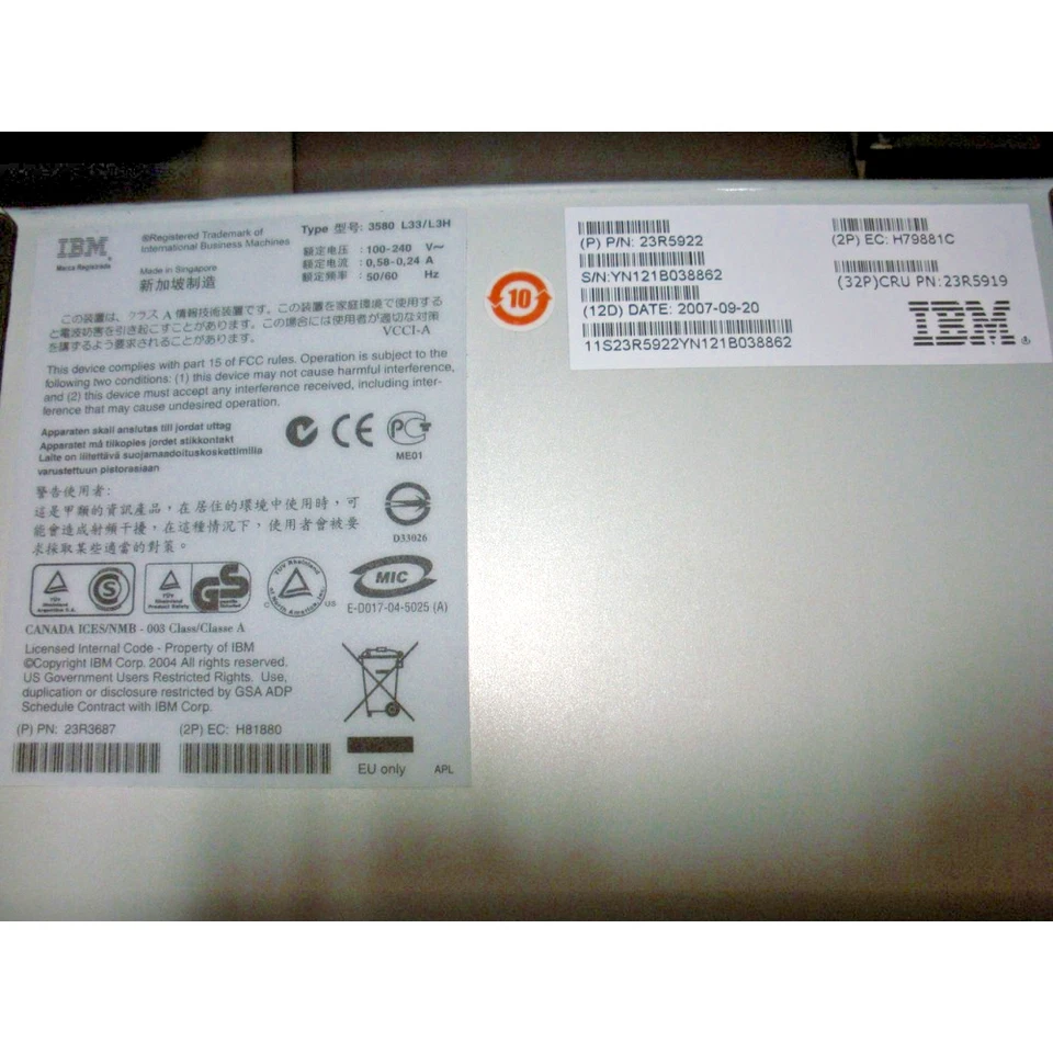 IBM 3580-L33 / 23R5922 400/800GB Ultrium LTO-3 External SCSI LVD Tape Drive - Image 3 of 3