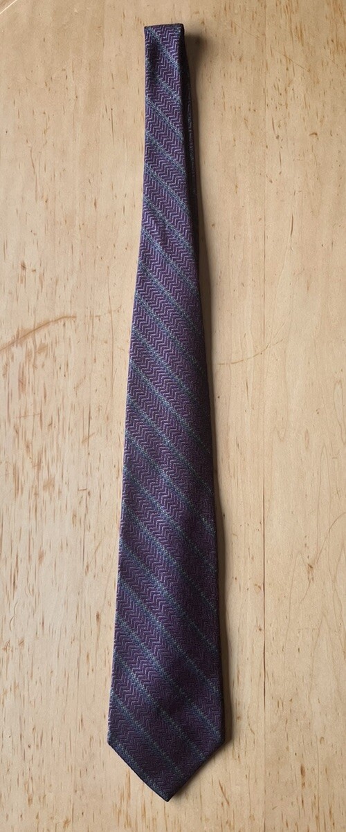 Robert Talbott Zig Zag Chevron Weave Red/Dark blu… - image 4