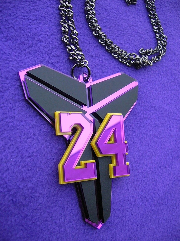 Kobe Bryant Mamba Pendant Necklace Mamba Memorial Jewelry - Charcoal -  Belatoni.pl - obrazy, dodatki do Twojego domu