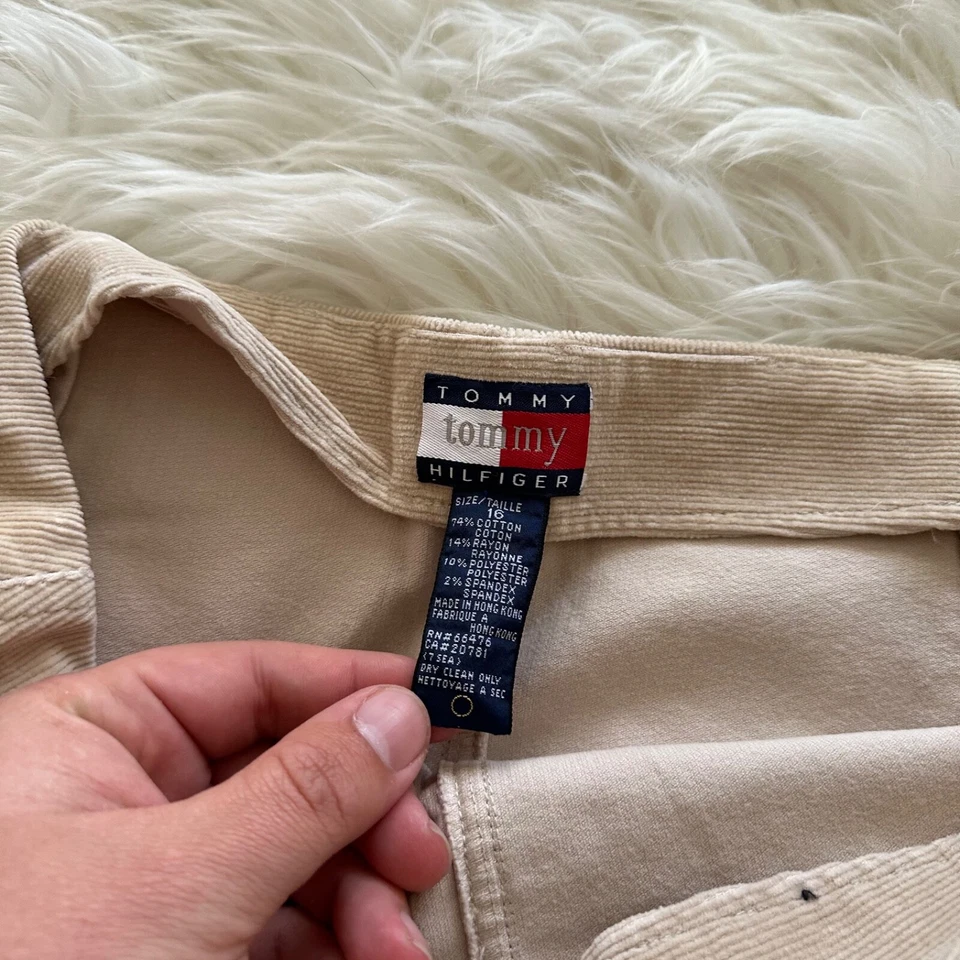Falda vintage años 90 Tommy Hilfiger beige pana talla 16 Foto 2 de 3