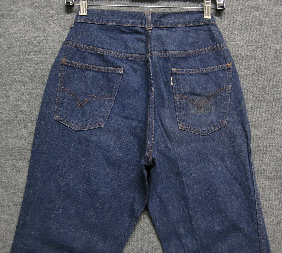 ORIGINAL VINTAGE 1970's LEVI'S 517 WHITE TAB BIG E BELL BOTTOMS