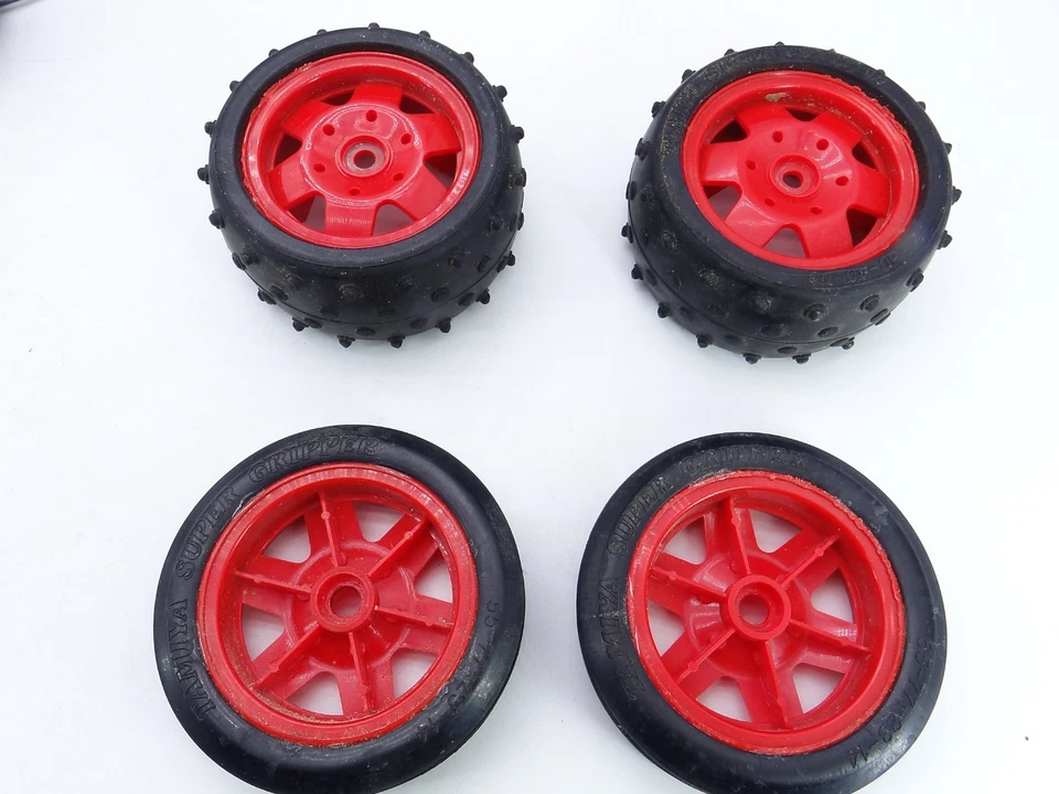 Mad Fighter Buggy Ferngesteuert 1/10 Vintage RC Tamiya OVP Chassis + Ersatzteile - Bild 4 von 4