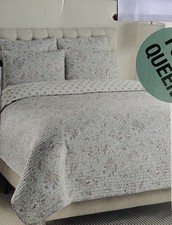NICOLE MILLER HOME Reversible Quilt Set F/Q Cream Green Floral Medallion NEW