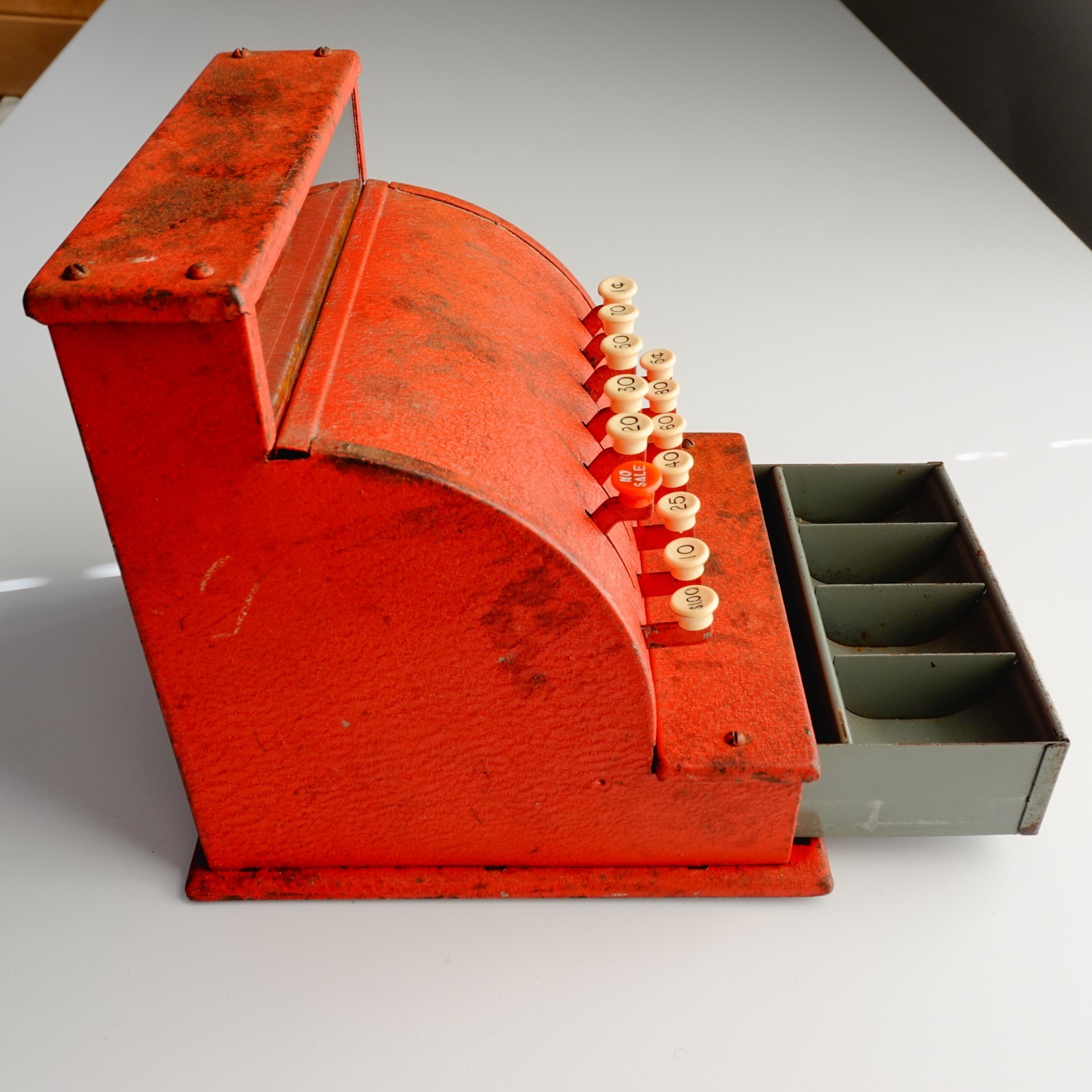 как выглядит WORKING see video Tom Thumb Cash Register Red Antique Toy Steel фото