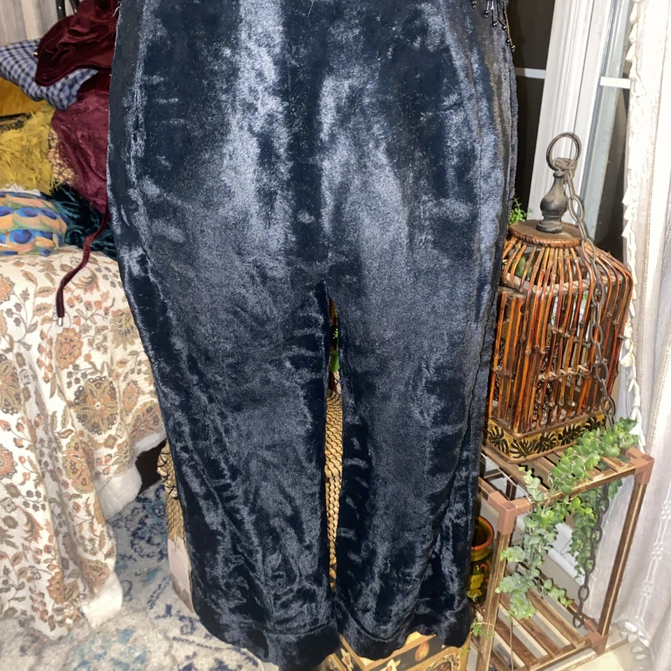 Vintage 1960s Black Faux Fur Shaggy Pedal Pusher Trouser Pants RARE Boho Retro - Image 2 of 4