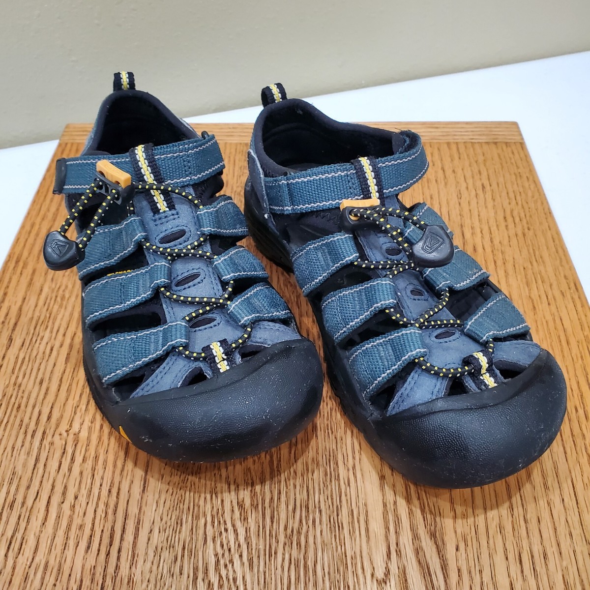 Keen Newport H2 Sandals Unisex Kids Size Blue Waterproof Sport Shoes