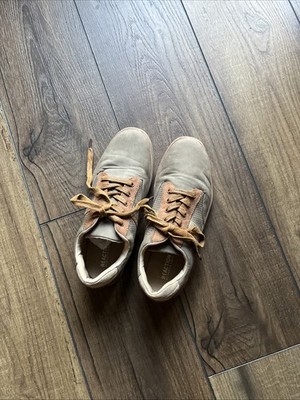 Kenneth Cole Reaction Brown Shoes For Boys Size 5
