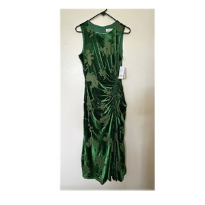 ebay green velvet dress Vintage Emerald Green Velvet Tea Length Formal Dress Prom Dress main image 1
