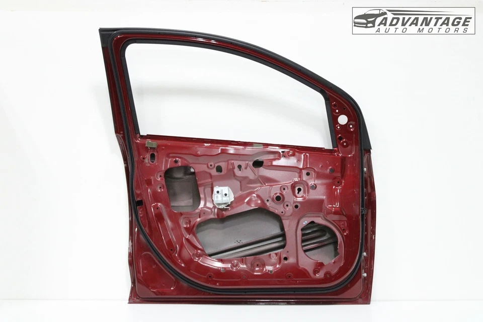 Chevrolet Spark 2016-22 panel de carcasa de puerta del lado del conductor delantero izquierdo Jinx Tricoat OEM Foto 2 de 4