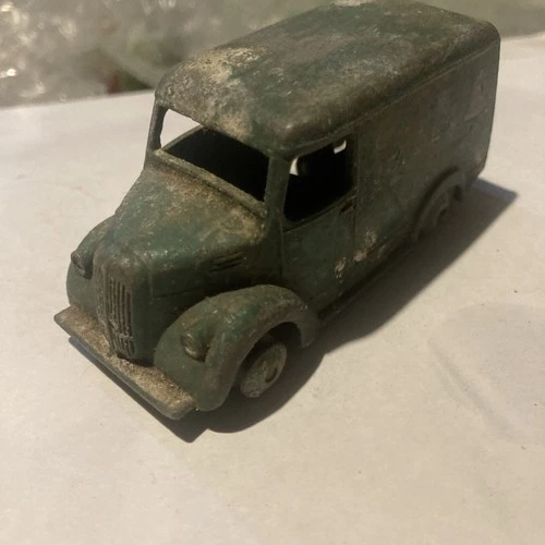 1950s Vintage Dinky Trojan Van No 450 for Resto or Spares Repairs
