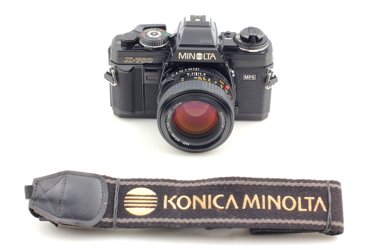 MINT] Minolta X-700 Black 35mm SLR Film Camera MD 50mm f1.4 Lens