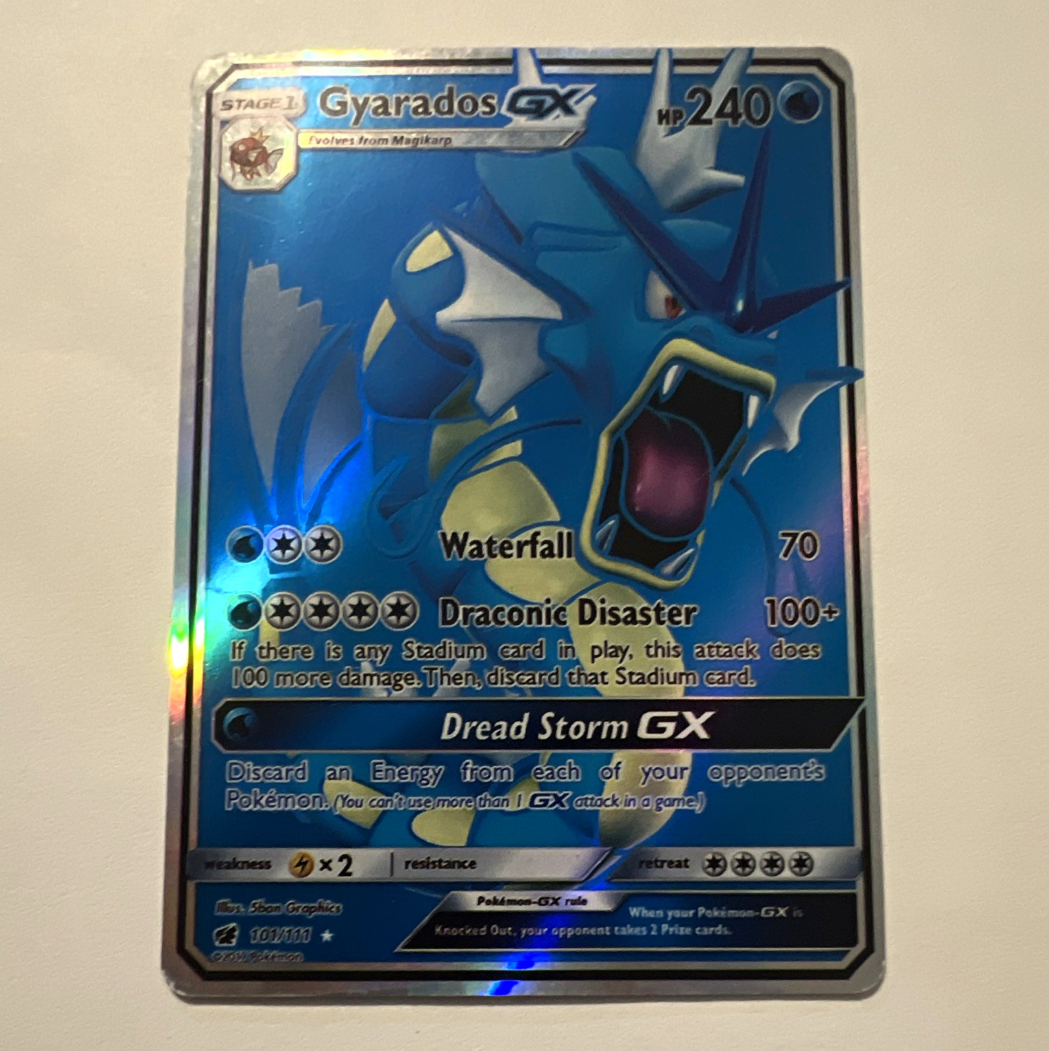 Pokémon TCG Gyarados GX Full Art Holo Ultra Rare SM Crimson Invasion 101/111