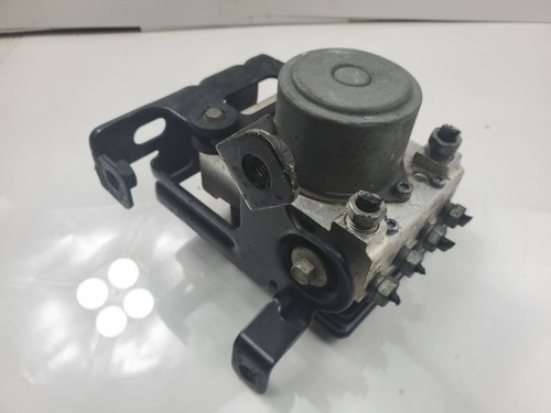 2017 Cadillac Escalade ABS Anti Lock Brake Pump Module 84074976 OEM - Picture 8 of 12