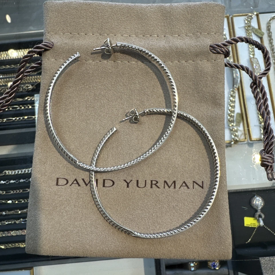 Aros de plata David Yurman pavé diamante Foto 2 de 4