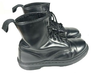 dr martens 1460 41