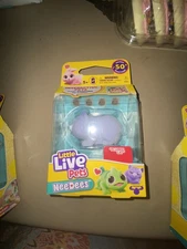 Little Live Pets NeeDees Plumee Cat