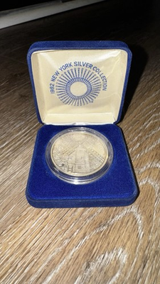 #ad 1982 Chemical Bank New York Silver Collection East Hampton Mill 3 4 oz Sterling $80.00