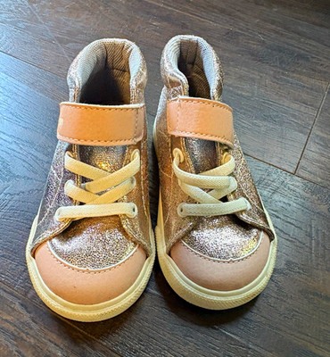 See Kai Run Toddler Girls Metallic Rose Gold High Top Sneakers Size 6 NWOB