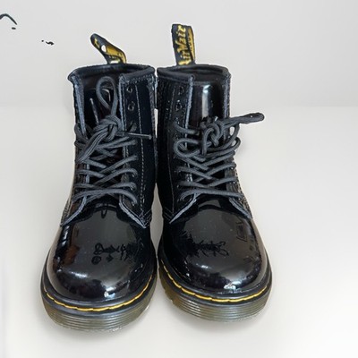 Dr. Martens Youth Girl s 10 Black Patent Leather Zip Sides Boots Bouncing Soles