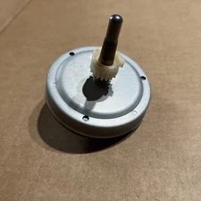 Realistic Lab-395 Direct Drive TURNTABLE Motor - OEM Replacement Part