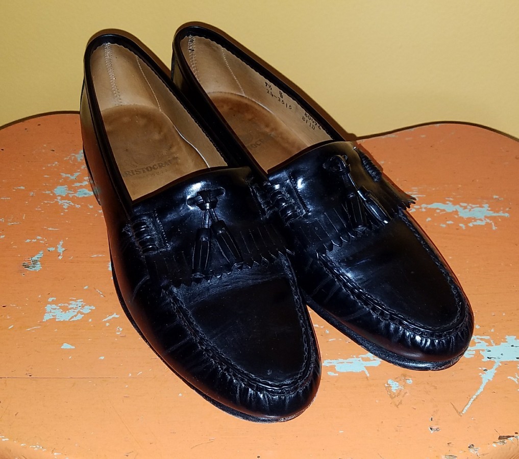 Vintage Johnston & Murphy Aristocraft Black Tassle Slip On