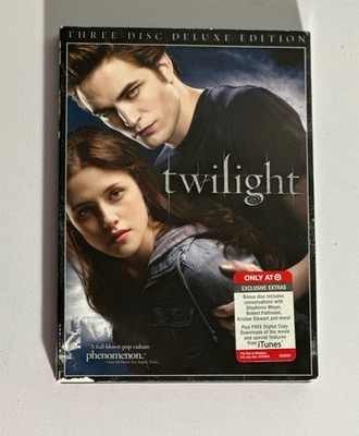 Twilight Saga Three Disc Deluxe Edition DVD Set (PREOWNED)