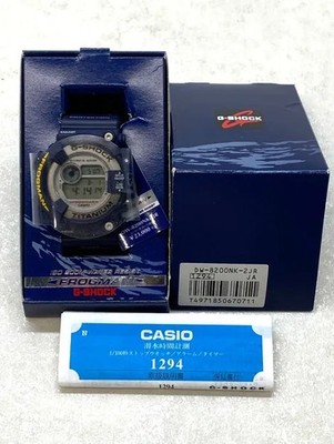 時計 CASIO G-SHOCK FROGMAN DW-8200NK-2JR Casio G-SHOCK FROGMAN DW-8200NK-2JR MEN IN NAVY Wristwatch
