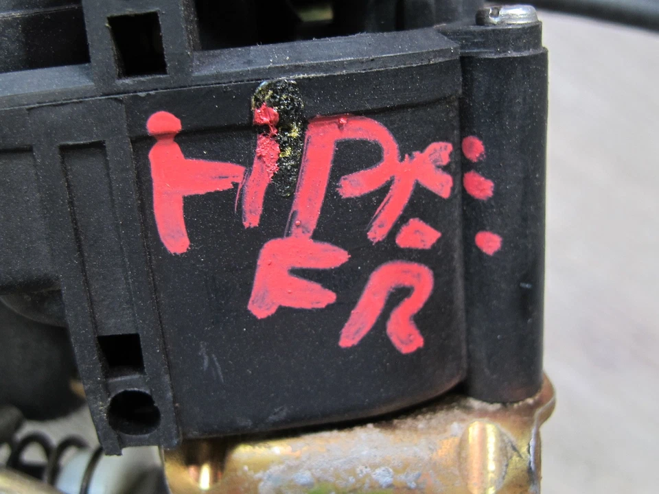 PORSCHE 928 S 1983-1986 CERRADURA PUERTA DERECHA ACTUADOR CABLEADO ARNÉS MONTAJE Foto 2 de 4