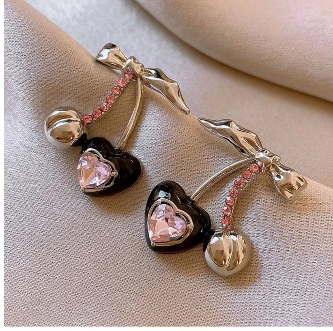 Lindos Pendientes Corazón y Cereza Circón Rosa Foto 4 de 4