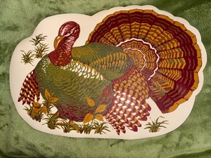 A BEAUTIFUL Turkey Placemat - In Maroon, Dark Green, Beige and Gold! *VINTAGE*
