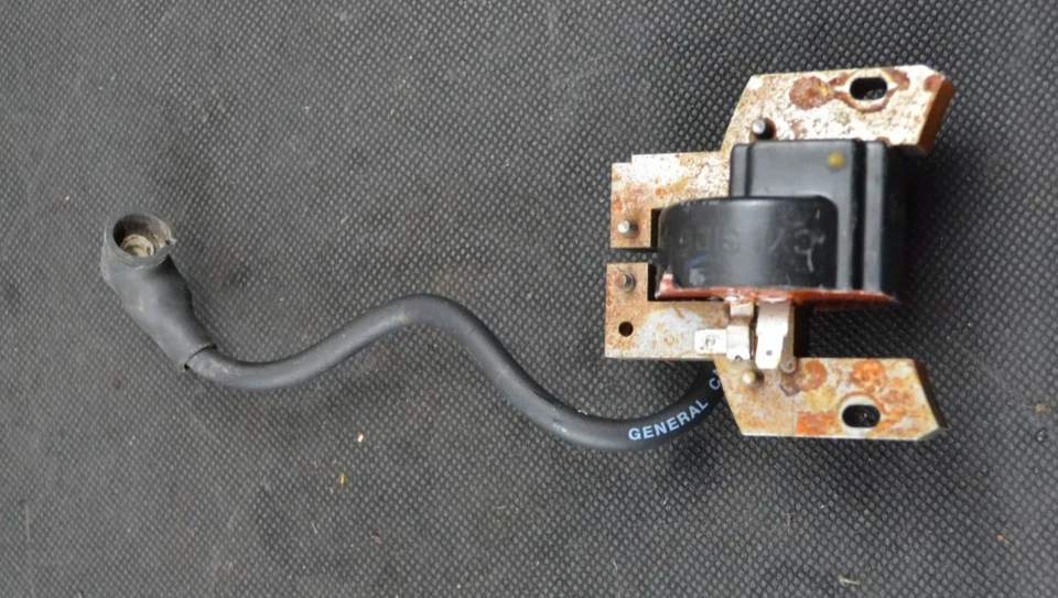 Briggs & Stratton 10T602 500 Series Tiller OEM Ignition Coil - Image 2 of 4