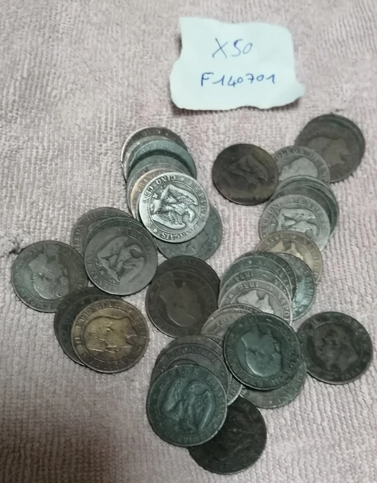 Lot Monnaies Bronze Françaises 5 Centimes Napoléon III Tête Nue - Photo 1/1