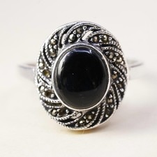 Size 10, vintage Sterling 925 silver handmade flower ring with onyx marcasite